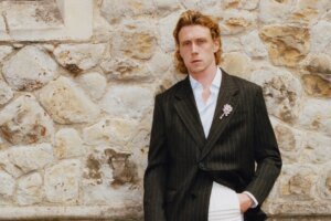 George MacKay, figura de Sensatez y sentimientos, busca conquistar al público