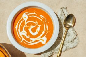 La crema de calabaza con solo tres ingredientes que te conquistará
