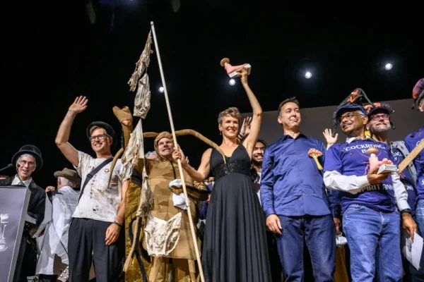 Leche de cucaracha, sonarse la nariz e impresoras de mosquitos: los Ig Nobel 2026