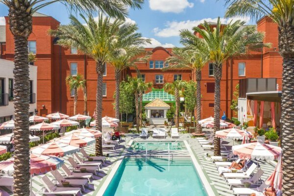 Nueve hoteles en Savannah brindan un trato de cinco estrellas a los perros