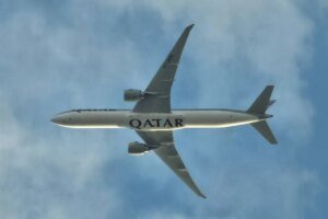 Qatar Airways lanza código promocional con hasta 20% de descuento para 2026