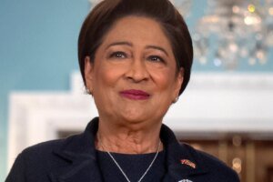Tras críticas por detenciones masivas, Trinidad y Tobago levanta el estado de emergencia