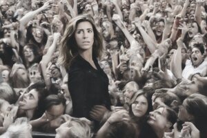 Ella Langley se pronuncia sobre la amenaza de bomba que canceló su concierto.